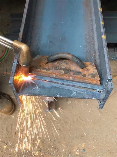 Essential Torching Techniques for Steel Fabrication