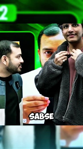 Abb Ye Kaun Aagya Live Mein? 😲 | Alakh Sir Reaction” #physicswallah