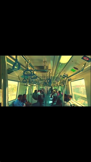 DMRC |Metro Train Arriving |Yellow line| Delhi Metro |Metro station |huda citycentre#shorts