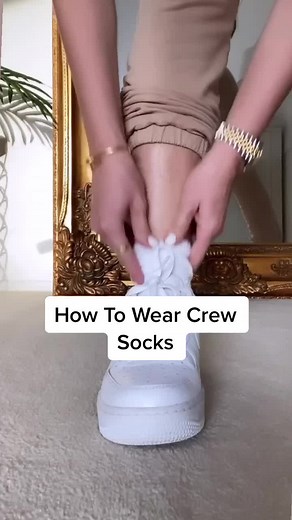 How To Wear Crew Socks - Styling Tips and Outfit Ideas