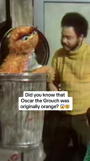 When you know, you know, and this grouch knows he loves trash! 😂🗑️💚 #SesameStreet #OscarTheGrouch #OldSchoolSesame #SesameSongs