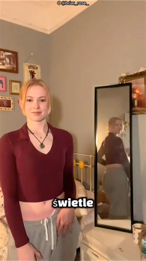 Jej Odbicie Nie Naśladowało Jej Ruchów… 😨#Shorts