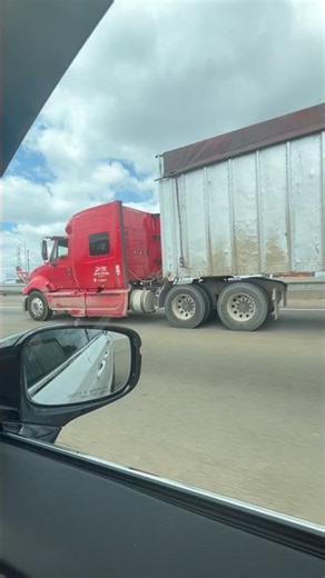Red International Prostar Sleeper Truck