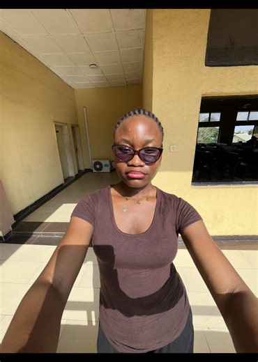 Awkward Friend Moments: Sharing Embarrassing Stories