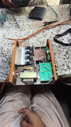 Compact 12 Volt Battery Mini Amplifier Review