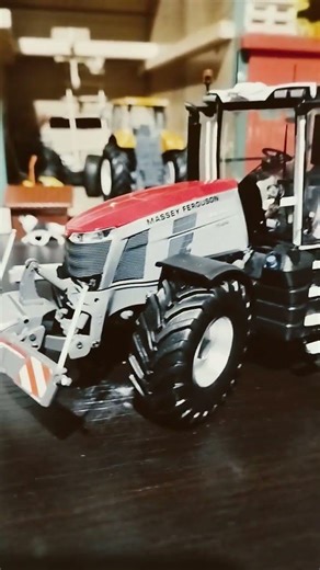 le Massey Ferguson vitesse avec la benne chevance