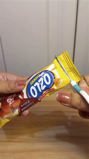 ASMR Unboxing Ozlo Chocolate Cookies 🍪 Crunchy & Chocolatey Sounds! satisfying snack review #shorts