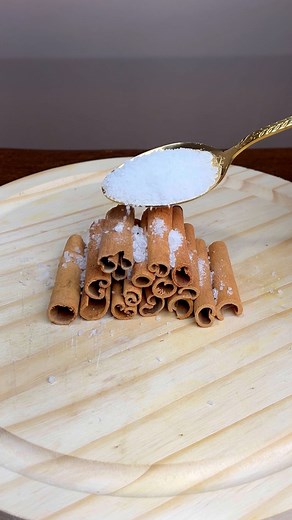 12K views · 244 reactions | Pour some coarse salt into the cinnamon, and you will be surprised! | Top Recipes | Facebook