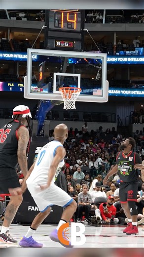 635K views · 6.9K reactions | “THAT N**** CAN’T FU** WITH ME! I’M 50 YEARS OLD!” Gillie Da King after scoring a step-back three on Waka Flocka in the 2025 ‘BIG3’ Celebrity Game ️ At 5’9”, Gillie showed he gets BUCKETS & dominated another Celebrity Game! 画 | Courtside Buzz | Facebook