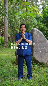Grandmaster Mantak Chia on Instagram: "Channel cosmic energy for healing❤️‍🩹 ⠀ Taoist Cosmic Healing is a unique healing practice that aims to restore balance and harmony within the body, mind, and spirit by aligning with the energies of the Cosmos and the Universe🌍 ⠀ It can be used both for healing oneself and other people🙌 ⠀ 👉Through this 5000 years time-tested healing technology you can absorb cosmic Qi into the palms and crown and to send it out through the hands and beyond using the min