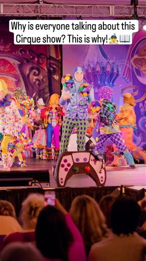 Did you know one of Nashville’s newest holiday shows actually started as a nine time award winning book? 🎄✨Gaylord Opryland’s Pomp, Snow, & CIRQUEcumstance is written and created by Neil Goldberg, a Broadway director and producer whose productions have appeared in over 500 cities across six continents. When we met Neil this summer, he told us how the book turned into a full scale Cirque holiday production. Four years later, the story has grown into a global family entertainment brand that’s now