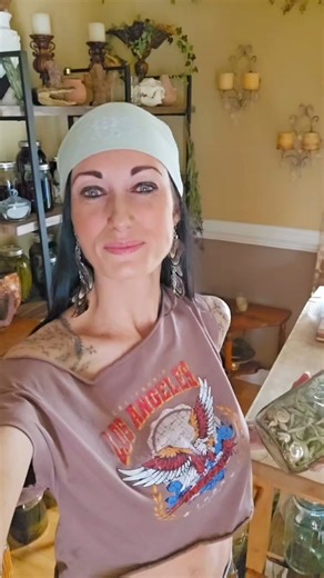 11K views · 711 reactions | #realfood #fiddleheads #wildfood #freezedried | HealthPrimitive | Facebook