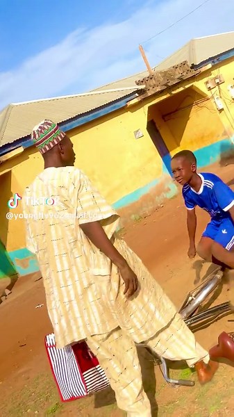 Fast and Furious Race Scenes: Young Fly on the Track
