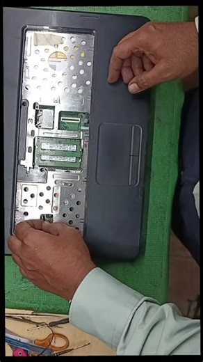 #shorts Dell Inspiron 3520 disassembly and upgrade options | how to open my laptop step by step