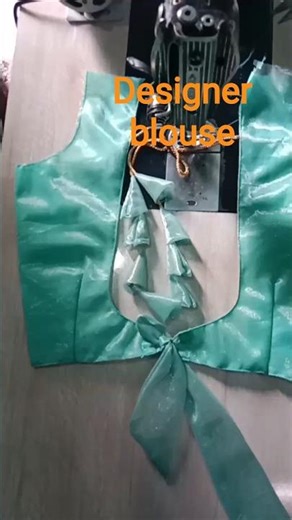 designer blouse ka final look#viral #fashion #blouse #design#shorts