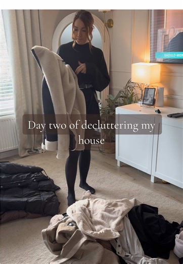 Day 2 of decluttering my house! Please tell me I’m not alone with this amount of coats! 🫣 Vinted name is micaellson #decluttering #organization #organise #organisewithme #vinted