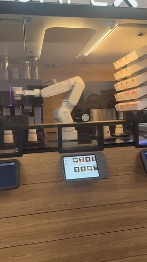 Pagawa tayo ng kape kay Barista Bot😁 #fblifestyle #robotbarista #baristakiosk #cafexbot | Pinay Nars Sa Amerika