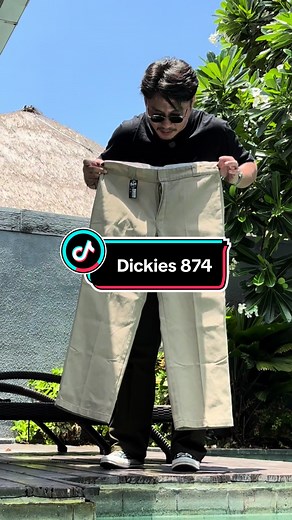 Celana Dickies 874 Flex: Beda dan Kelebihannya