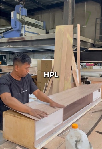 bijaklah dalam memilih material #interiordesign #dotproject #designandbuild #HPL