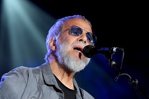 Cat Stevens performs ‘Moonshadow’ at Glastonbury 2023