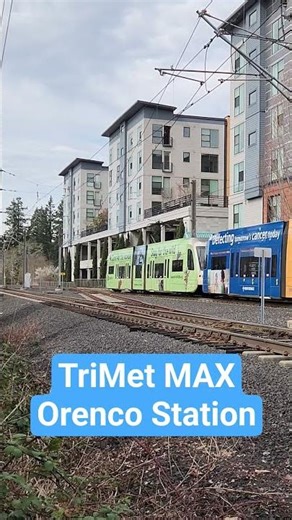 TriMet MAX at Orenco Station