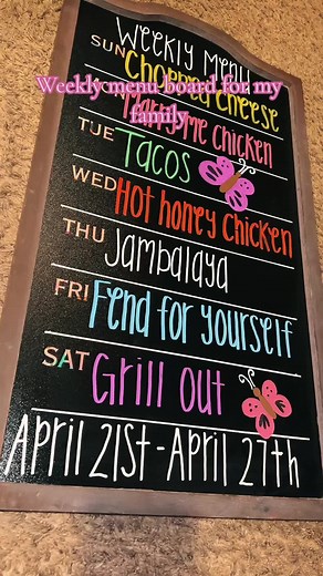 Creative Chalk Calligraphy for Weekly Menu | ASMR