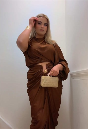 Lara (@lara.cann)’s videos with orijinal ses - Gizoofficial