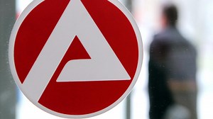 ALG 1: Kann man beim Arbeitslosengeld einen Vorschuss bekommen?