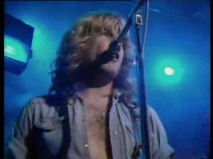 Status Quo - Rain (1976 Music Video) | #69 Rock & Roll Song