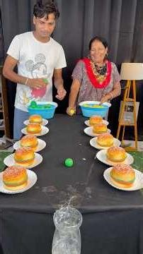 Mom bs son roll small plastic ball drop ball dibba collect burger plate challenge game 29392#shorts