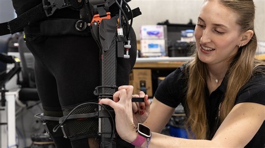 Lightweight, portable exoskeleton helps stroke survivors walk