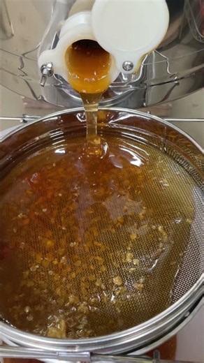Extracting honey today. 🐝 #asmr