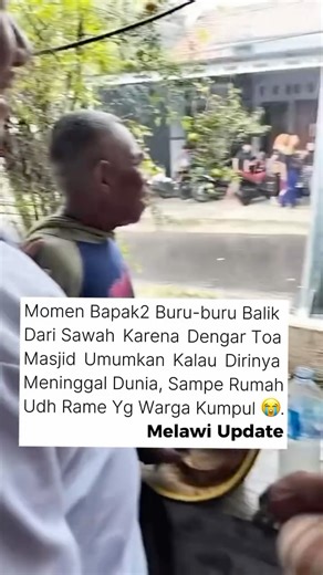 Melawi Update on Instagram: "jangankan beliau warga se-kampung pun kaget kalau gini😭🤣 fyi, Bapak ini buru-buru pulang setelah mendengar pengumuman di masjid bahwa dirinya meninggal dunia. Sampai rumah, warga sudah ramai, tenda pun berdiri. Bapaknya bingung: “Kok aku disiarin mati?” 😅 Ternyata terjadi salah identifikasi jenazah yang ditemukan di sawah. Jasad tersebut adalah warga desa sebelah. Keluarga kaget, bapaknya masih sehat. Ending-nya… antara lega dan merinding. 🎥: mukidi - Belanja cer