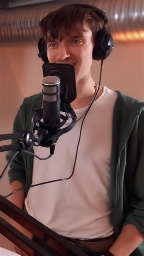 Umeå Institute of Design on Instagram: "🎥 How do you make friends at UID? Current and past BFA students discuss how a shared passion for design and an open, welcoming environment make it easy to connect – across programmes, ages and backgrounds. At UID, collaboration and community are part of everyday life. 📍 Applications for our Bachelor’s Programme in Industrial Design are now open. For the first time, international students are welcome to apply. 🗓️ Deadline: 15 January 2026 🔗 Link in bio