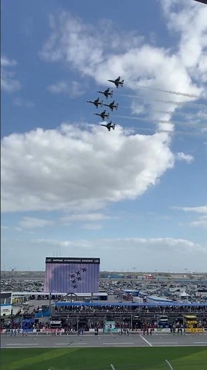 DAYTONA 500 POV | BLUE ANGELS FLYOVER #Daytona500 #BlueAngels #POV