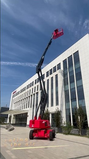 Demonstrating the Electric Articulating Boom Lift: 23M Working Height in Action #liftingplatforms