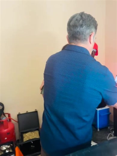 Clients having the testing process ✅Gold is available in East Africa and ready for export. Purity: 97.4% Carat : 23k Price: $75000 Procedure: CIF Commission: $3000 Origin: Congo #gold #goldafrica