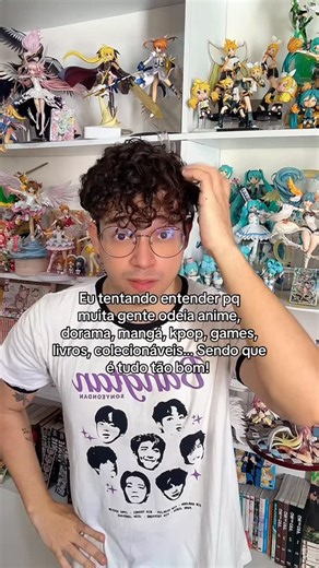 Allan Fabio on Instagram: "Na minha cabeça é tudo tão bom, como pode? #anime #animelove #kpop #mangá #livros #dorama #geek #nerd #otaku #kpopper #collector #trend #viral"