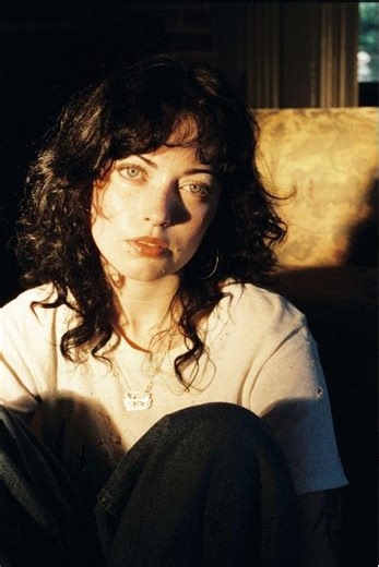 Violet Grohl Shares Aesthetic New Single & Video “Thum” -