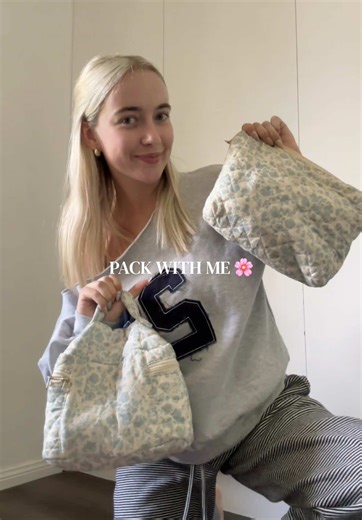 Travel Vlog: Packing for New Zealand Adventure