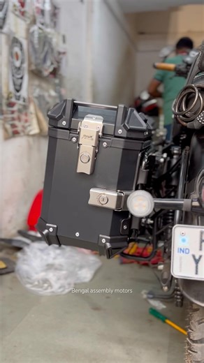 Install aluminium panniers box in classic 350 | Fully Touring set 🔥#trending #panniers