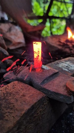 ​🔥 Molding Steel With Fire — True Hard Work in Every Blow! #intensehardwork #fireandiron #anvilwork
