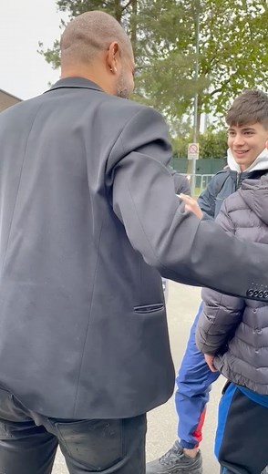 Adriano imperador | Lindo obrigado | Instagram