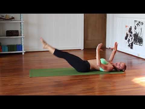 How to Do Leg Lifts or Leg Raises