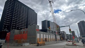 Construction on downtown Winnipeg highrise halted