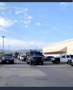 #LASD SEB SWAT operation in Palmdale for armed robbery suspects has concluded. Suspects in custody. 16th St East reopened. Neighborhood safe. 📹: Los Angeles County Sheriff's Department SEB | AV Scanner News - Page
