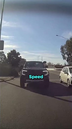 This Ford DECIDED To CAUSE An Accident😳😱 #shorts #dashcam #roadrage