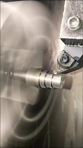 M10×1.5 threading cutting on cnc machine | #cnc #cncmachine #shorts