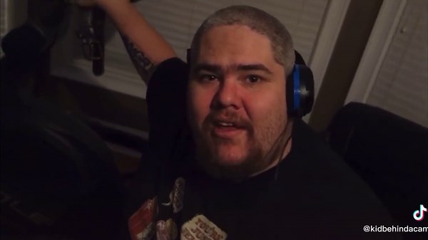 Scary peeper prank !! #foryou #youtube #meme #comedy #kidbehindacamera #trending #xyzbca