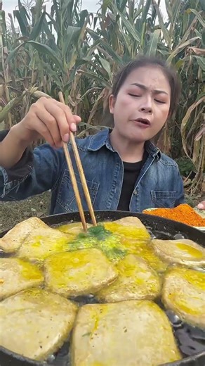 Guizhou Dafang _ Eating Spicy Yummy Food Challenging #eating #mukbang #Shorts #yummy #food #foodie